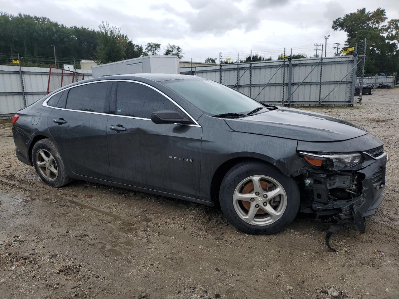 2018 Chevrolet Malibu - Image 4