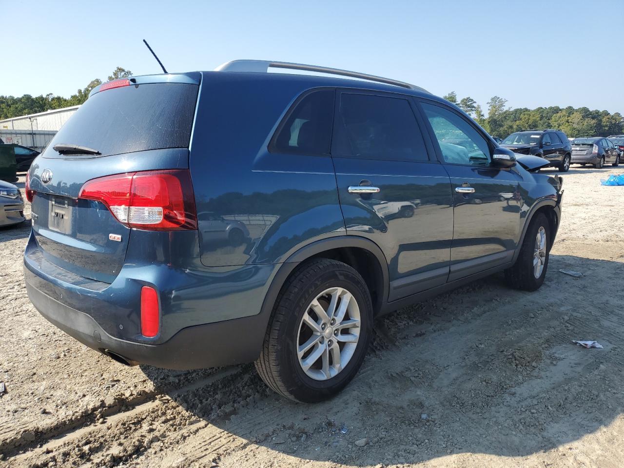 2015 Kia Sorento - Image 3