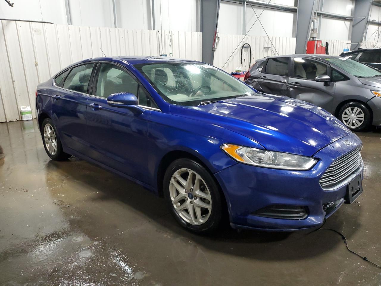 VIN 3FA6P0HDXGR239861 2016 FORD FUSION no.4