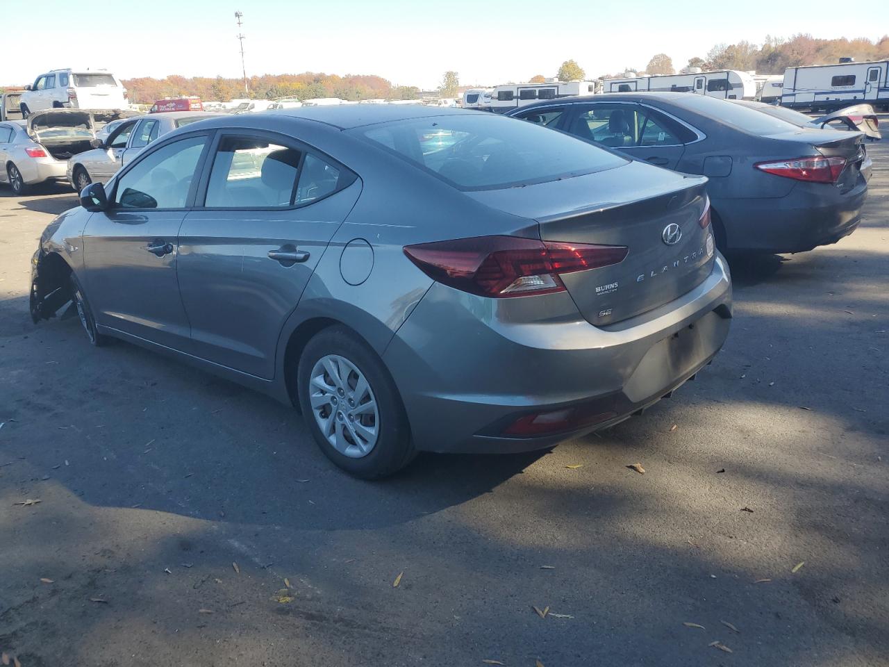 2020 Hyundai Elantra - Image 2