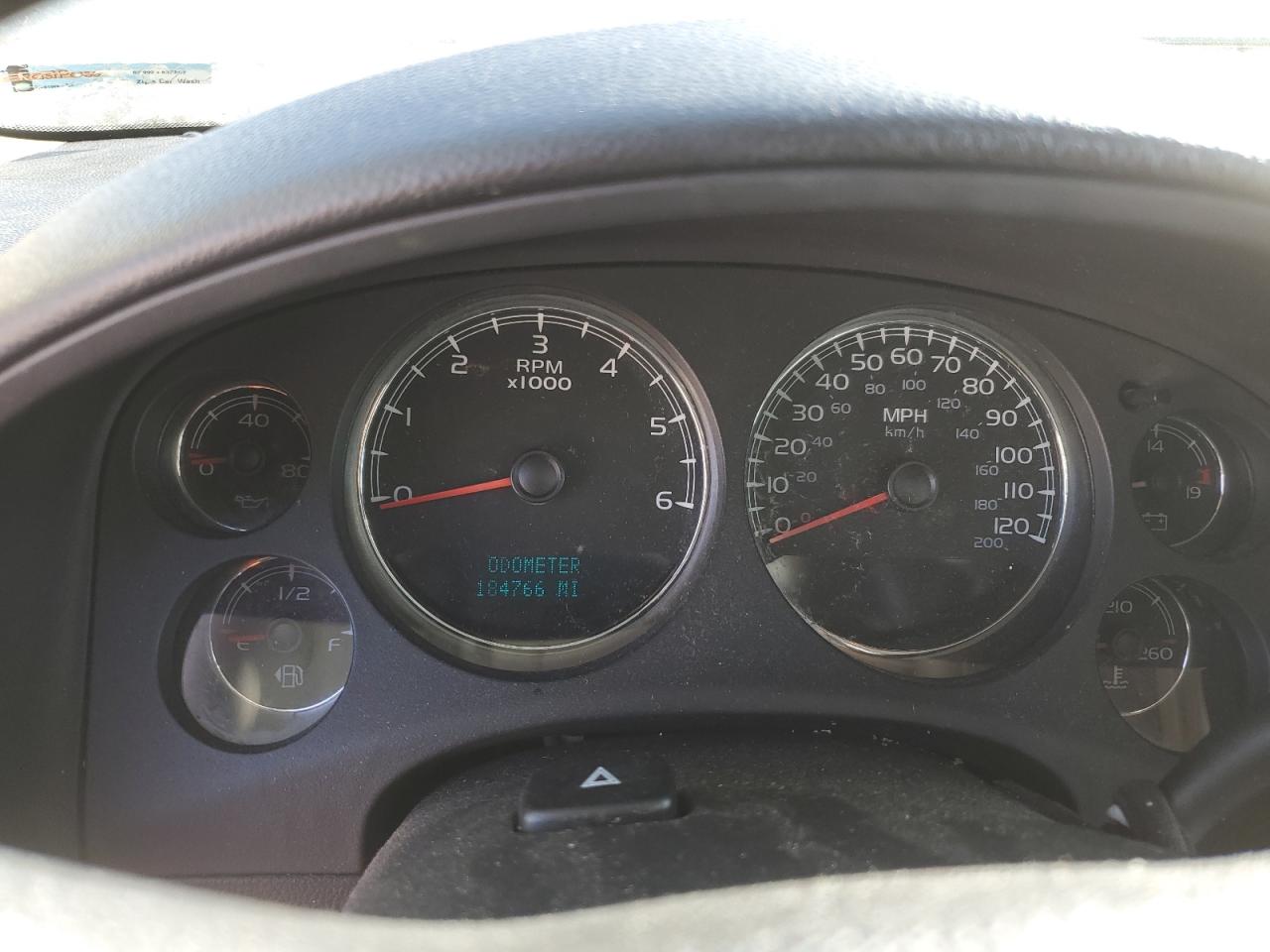 2007 GMC Yukon - Image 9