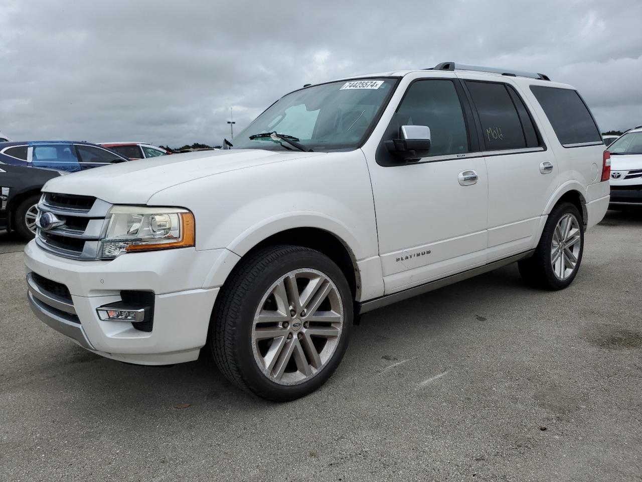 2016 Ford Expedition - Image 1