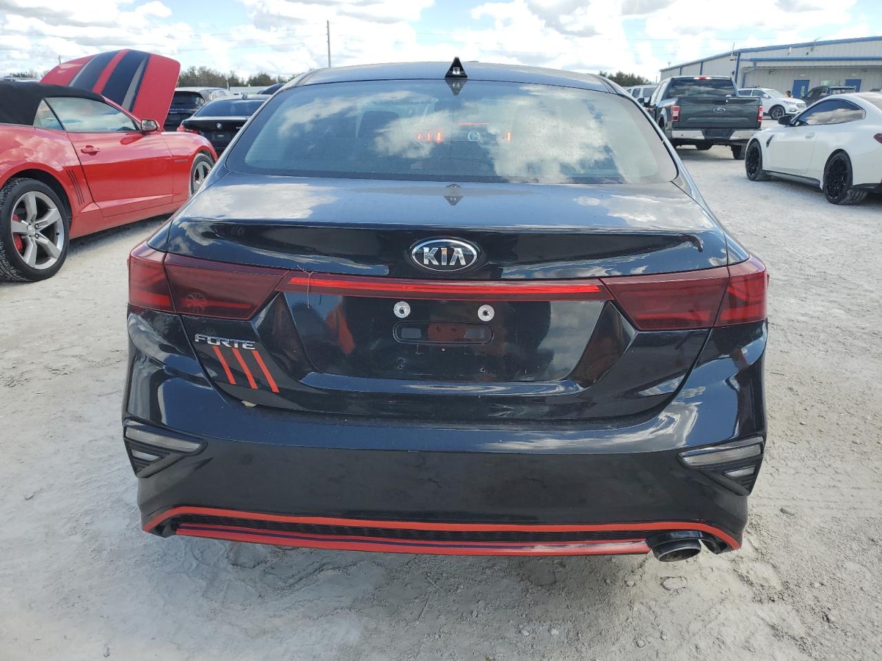 2019 Kia Forte - Image 6