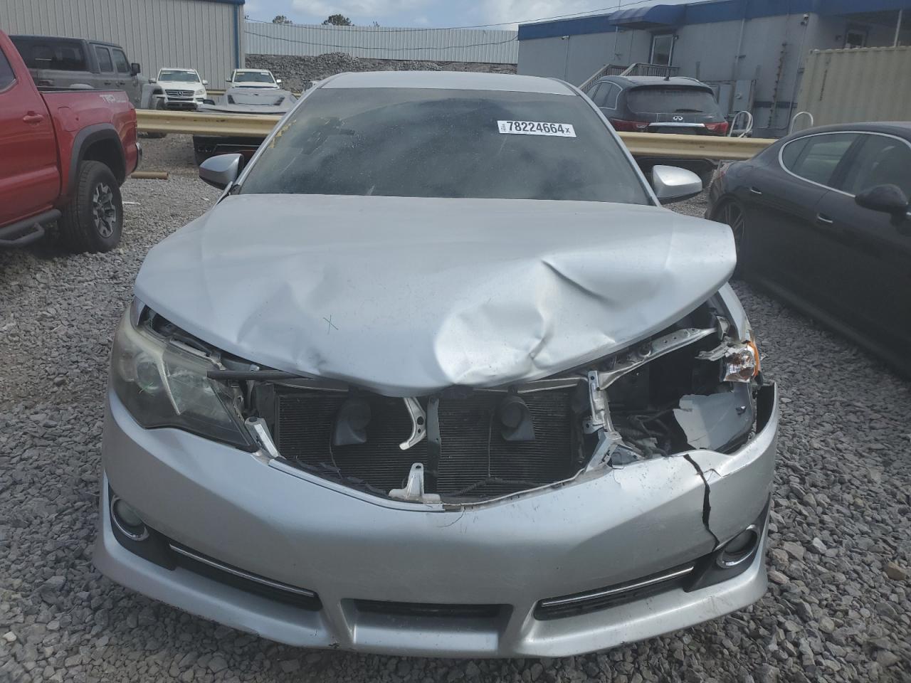 2014 Toyota Camry - Image 5