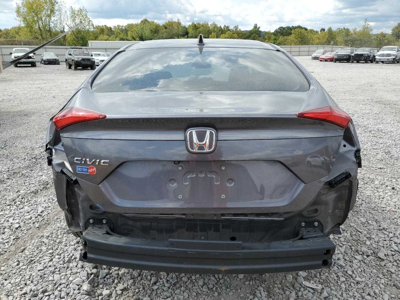 19XFC2F75JE043937 2018 Honda Civic Ex