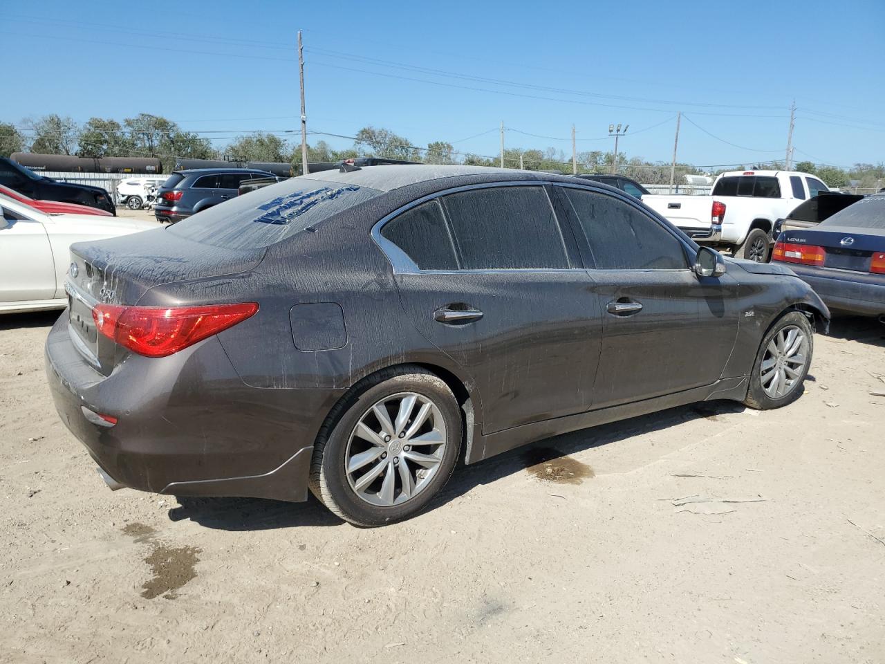 VIN JN1EV7AP2GM300432 2016 INFINITI Q50 no.3