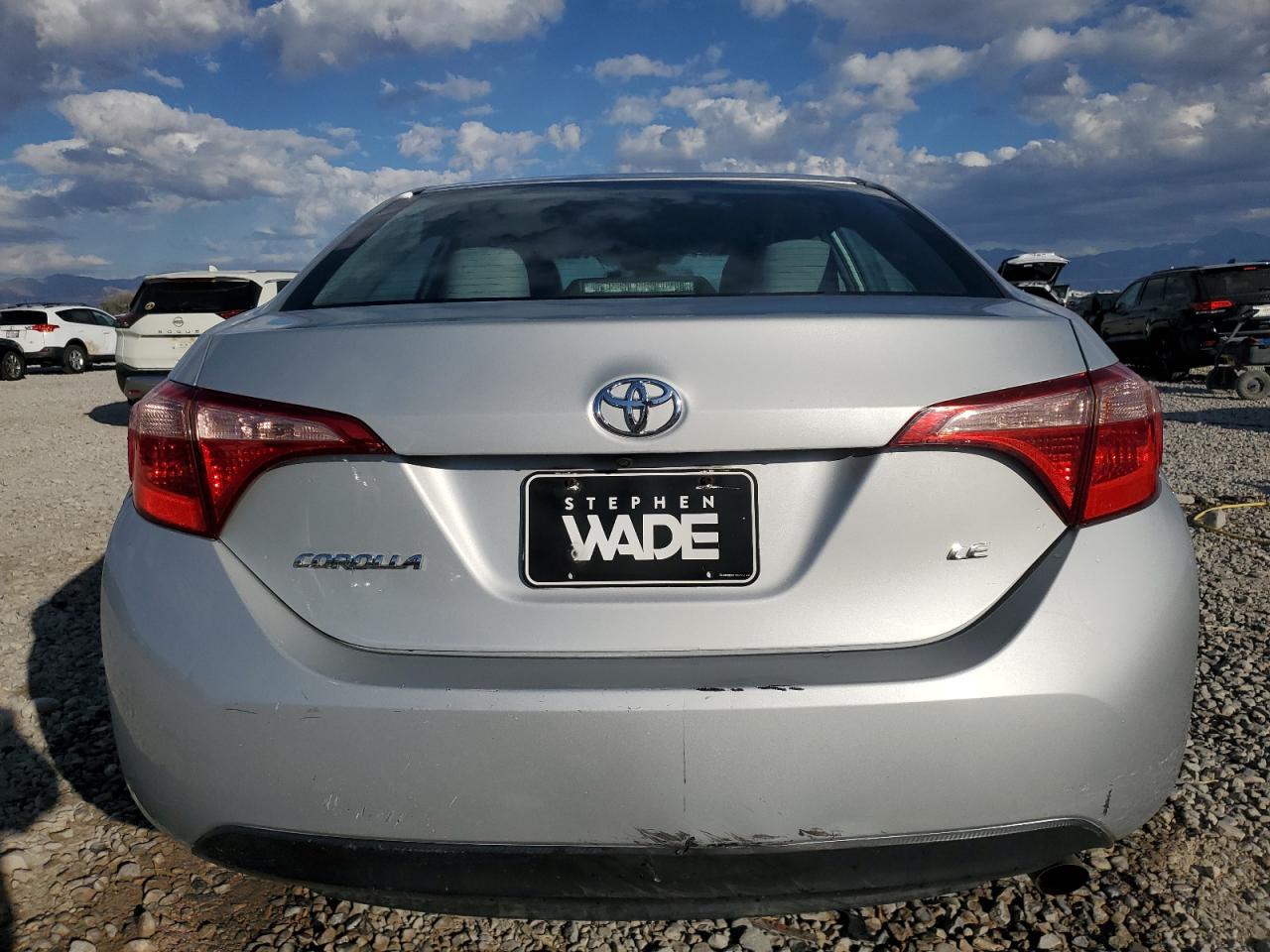 5YFBURHE8KP907878 2019 Toyota Corolla L