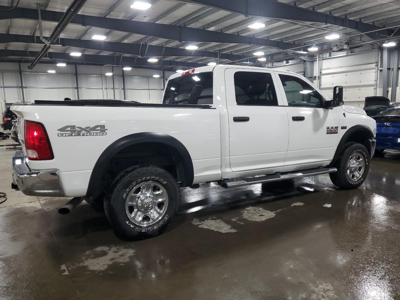 2017 RAM 2500 - Image 3