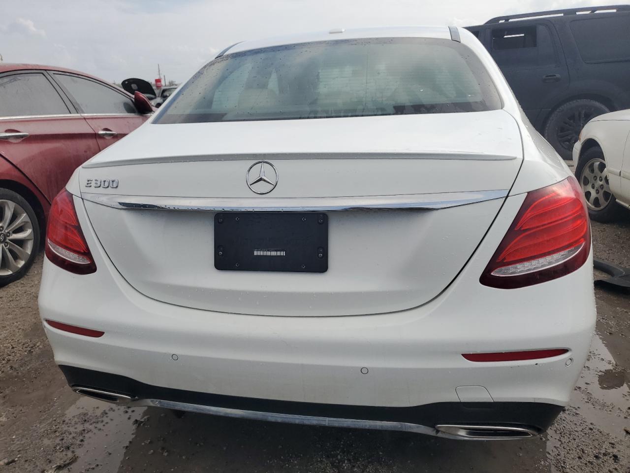 2017 Mercedes-Benz E 300 VIN: WDDZF4JBXHA174876 Lot: 75039054