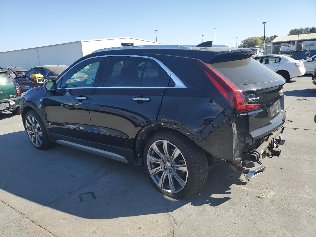 1GYFZCR48KF130920 2019 Cadillac Xt4 Premium Luxury