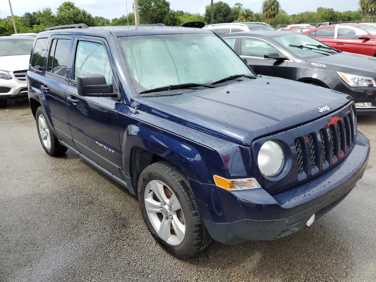 2017 Jeep Liberty (Patriot) - Image 4