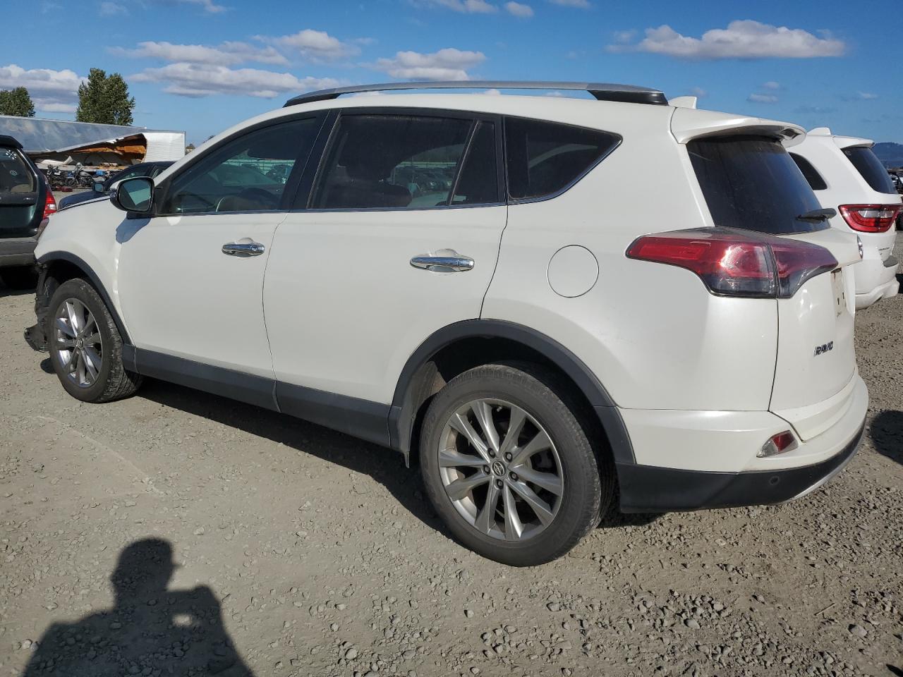 VIN 2T3DFREV5GW516983 2016 TOYOTA RAV4 no.2