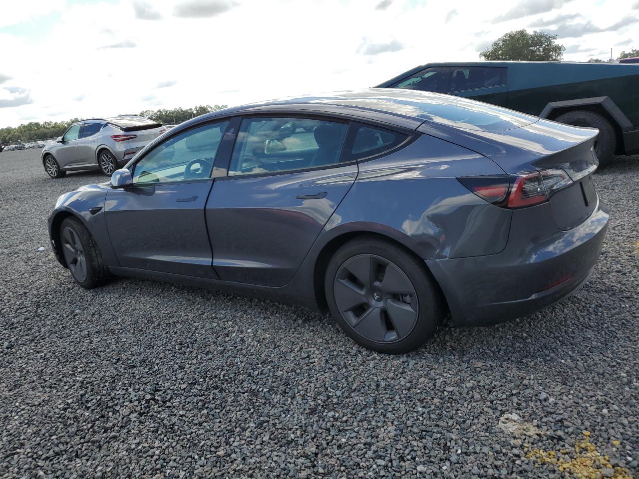 5YJ3E1EA1PF505286 2023 TESLA MODEL 3 - Image 2