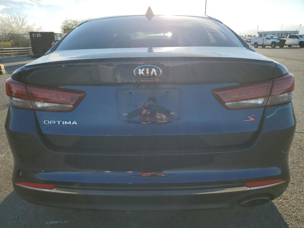 2018 Kia Optima Lx VIN: 5XXGT4L31JG245408 Lot: 77014574