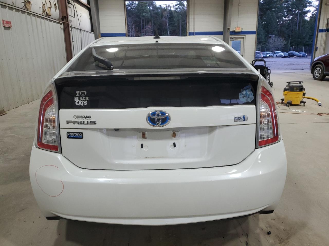 2015 Toyota Prius VIN: JTDKN3DU7F0423255 Lot: 76531004