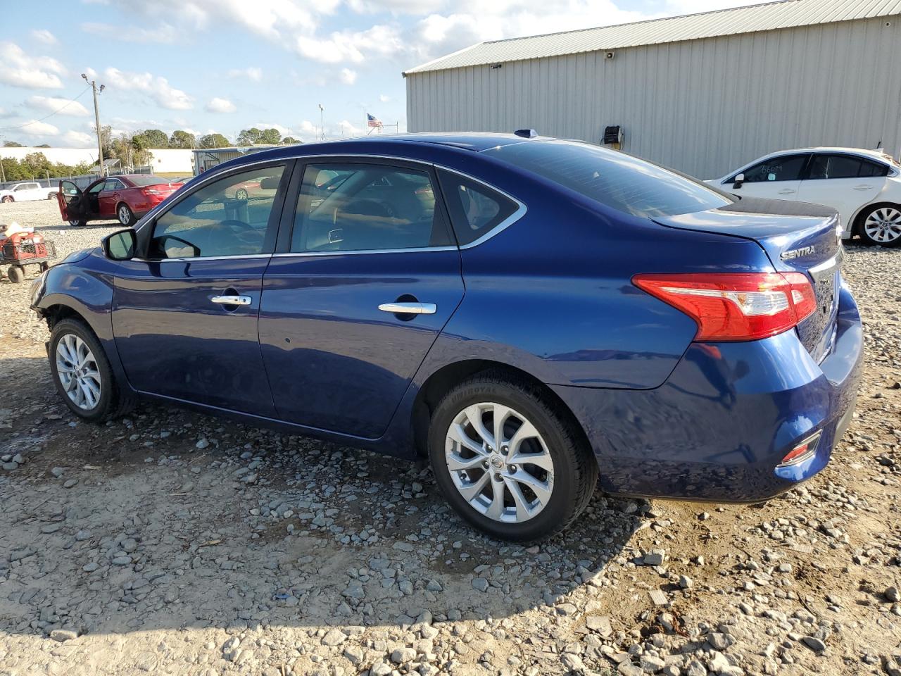 2018 Nissan Sentra - Image 2