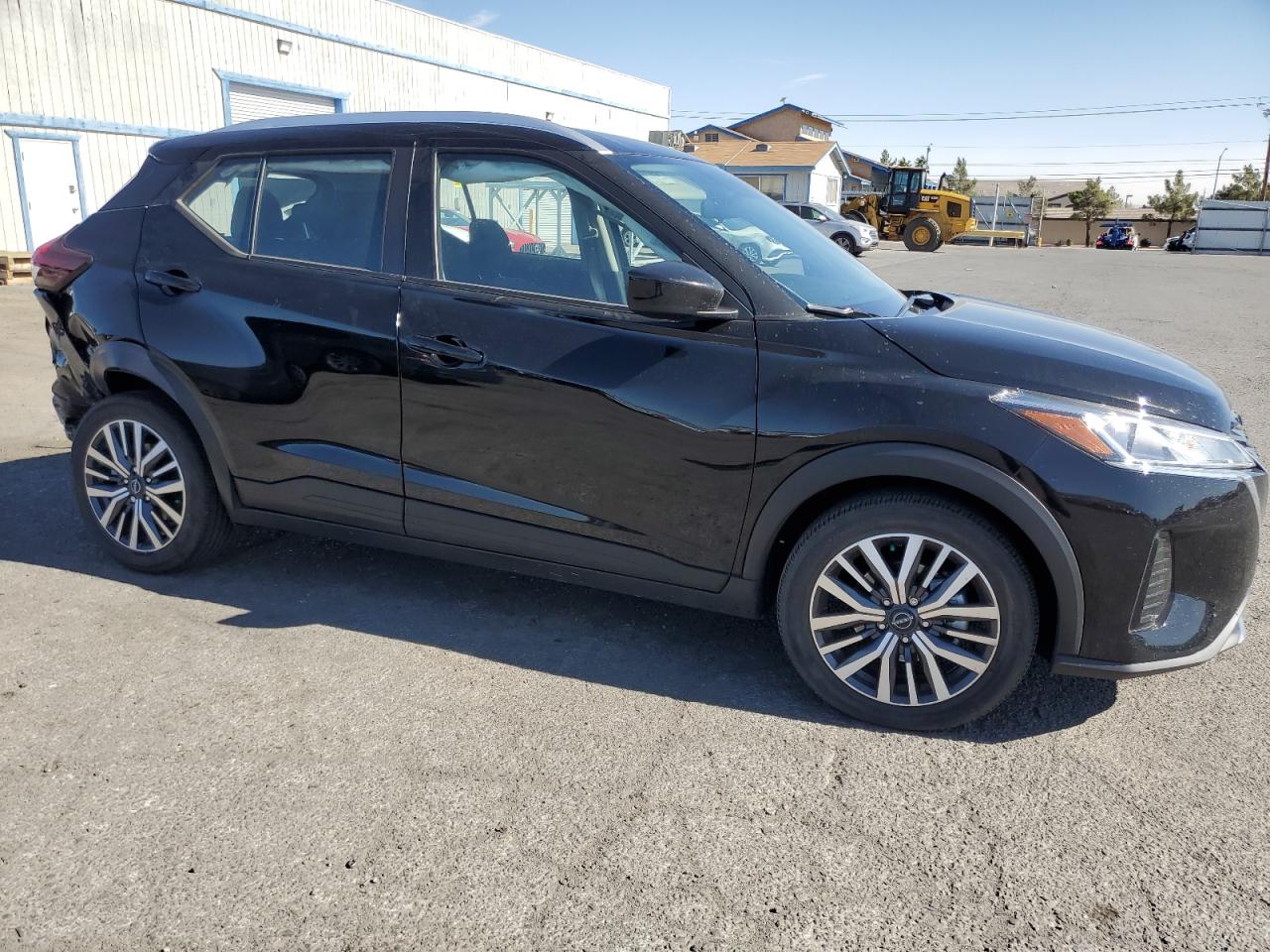 VIN 3N1CP5CV7PL561499 2023 NISSAN KICKS no.4