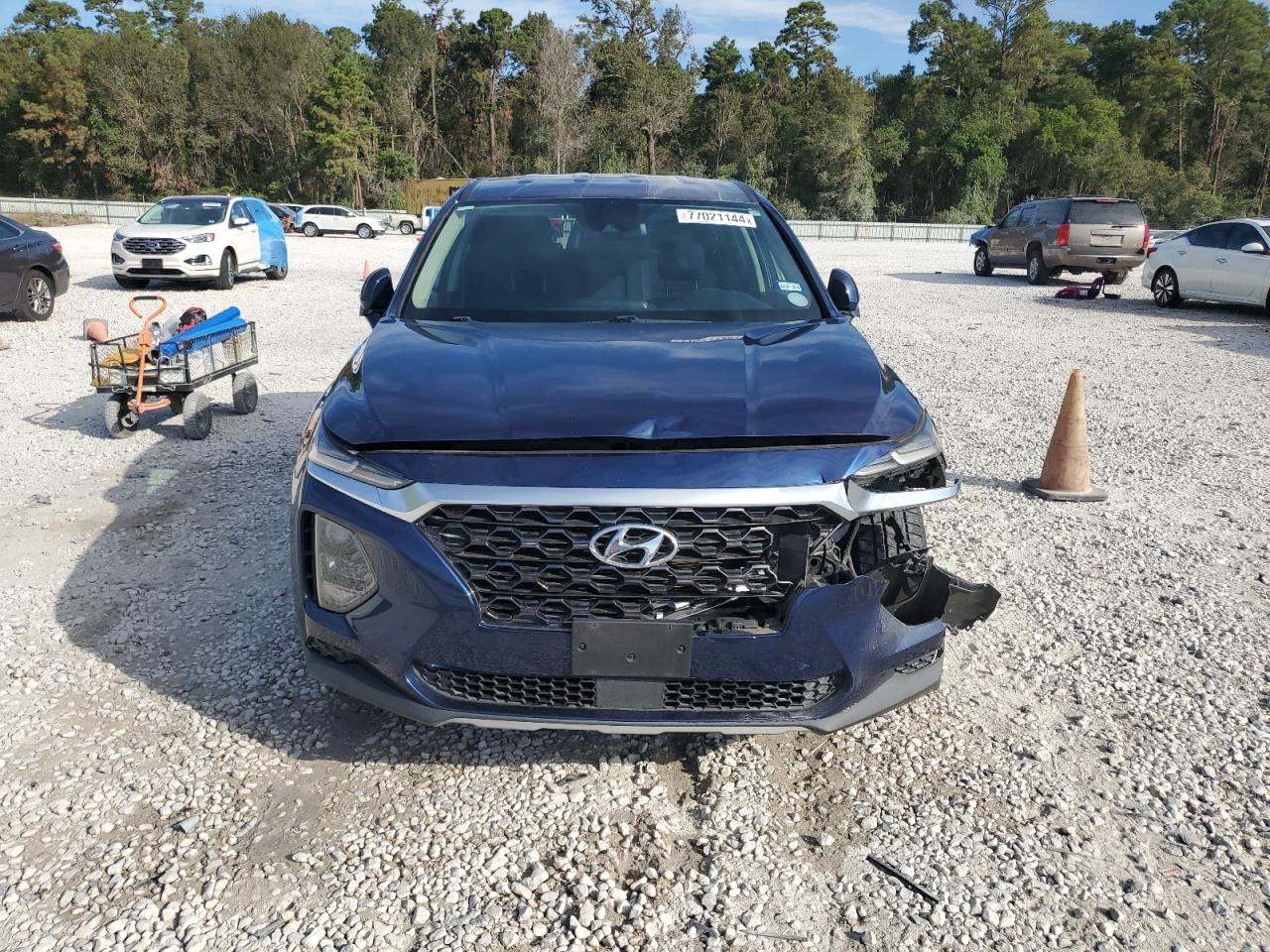2019 Hyundai Santa Fe - Image 5