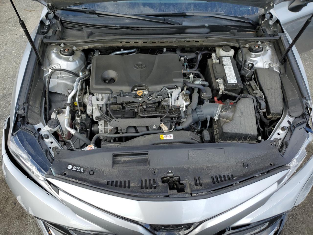 2020 Toyota Camry - Image 11