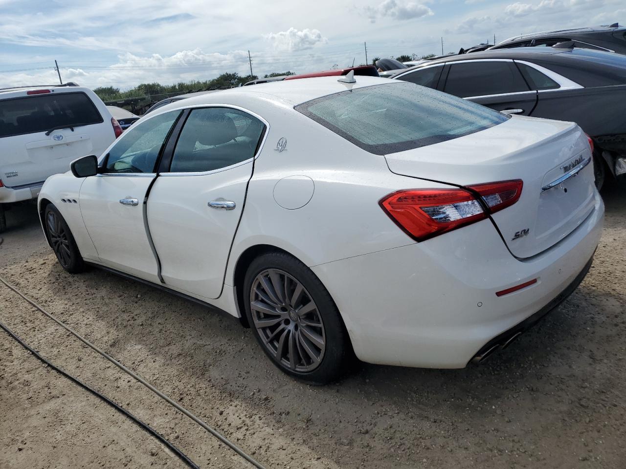 2019 Maserati Ghibli - Image 2