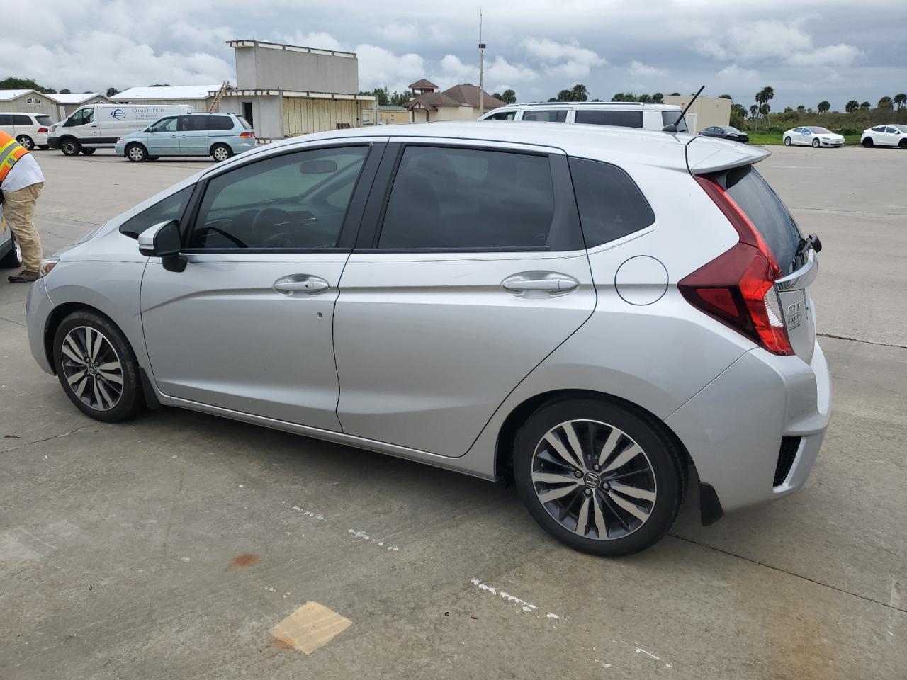 2015 Honda Fit - Image 2