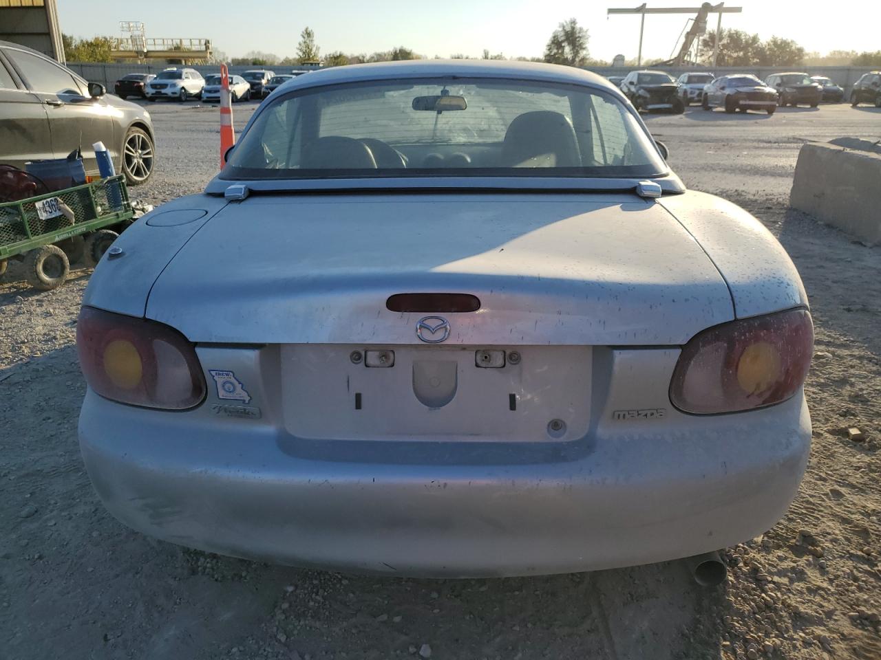 1999 Mazda Mx-5 Miata VIN: JM1NB3530X0122419 Lot: 76745624