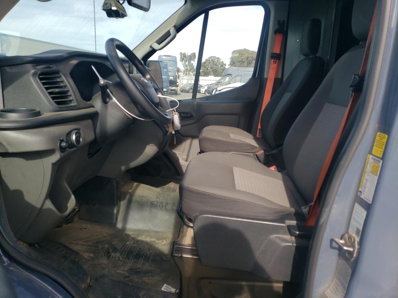 2020 Ford Transit T-250 VIN: 1FTBR3X82LKA87517 Lot: 75033704