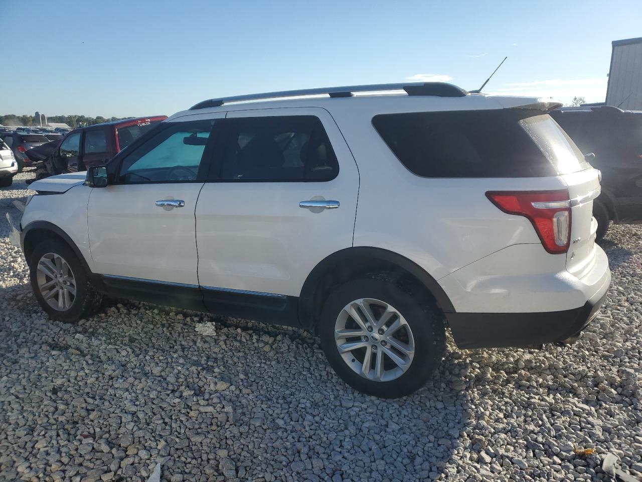 2013 Ford Explorer - Image 2