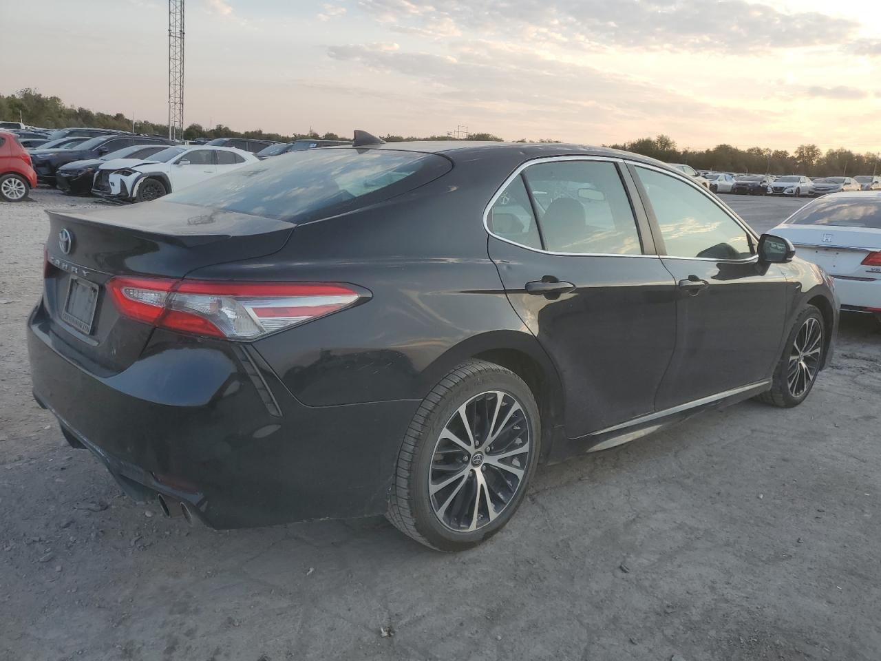 2019 Toyota Camry - Image 3
