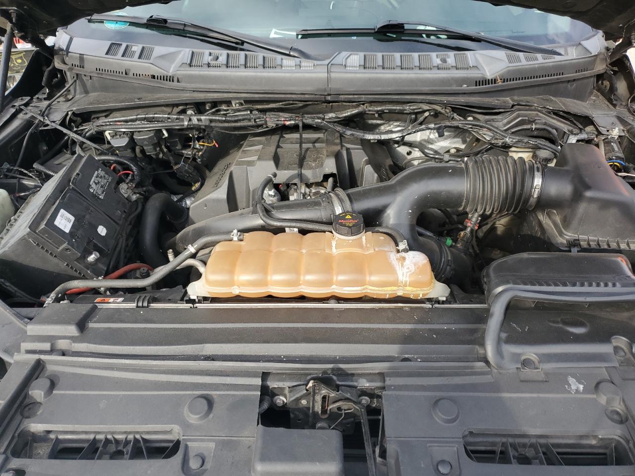 2016 Ford F-150 - Image 11