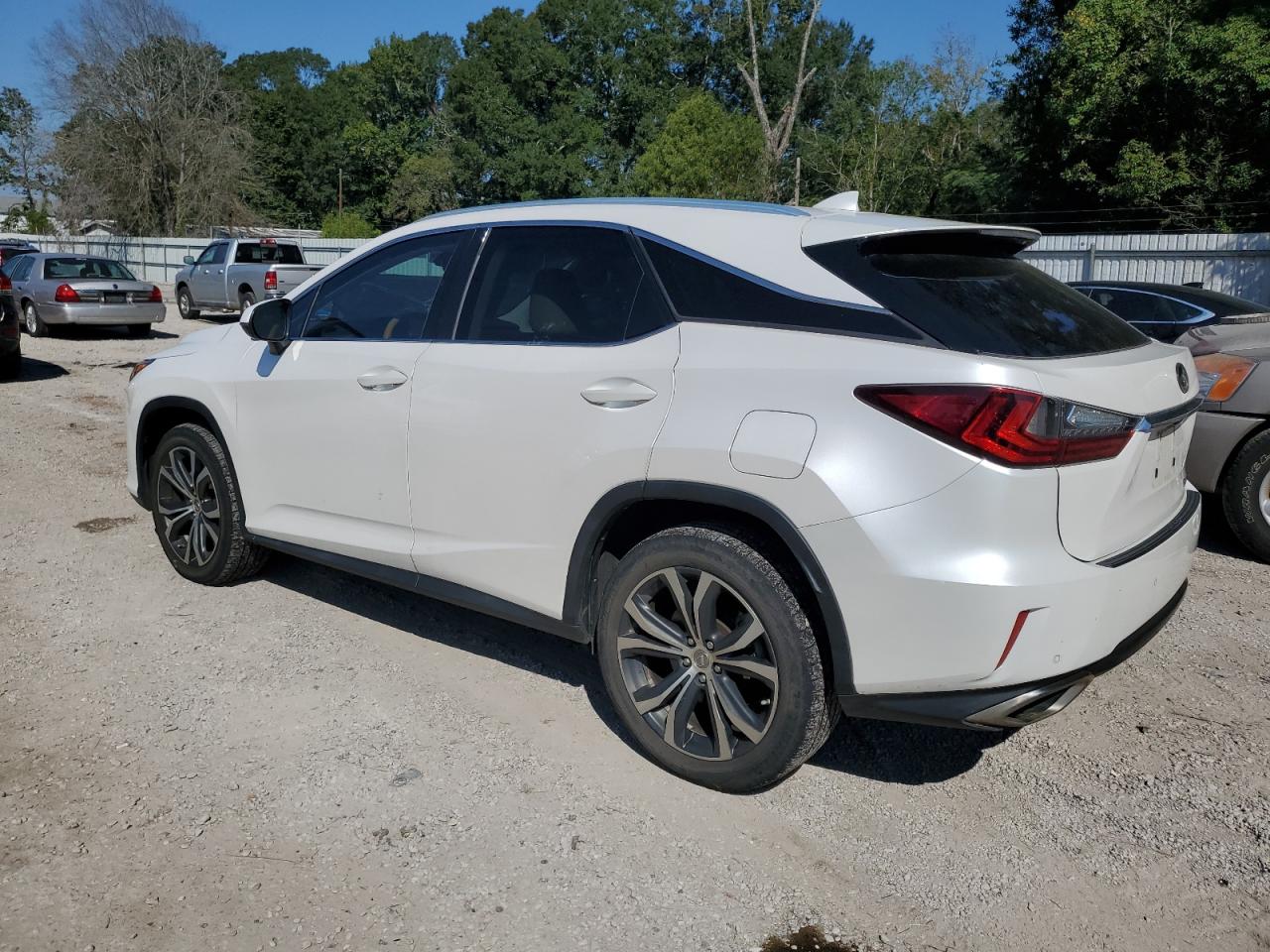 2T2ZZMCA4HC081249 2017 LEXUS RX - Image 2