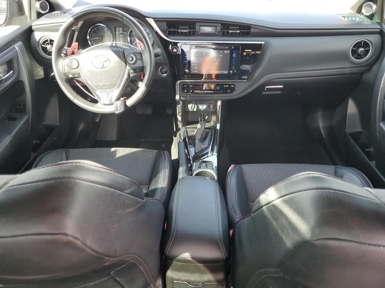 5YFBURHE8HP581427 2017 Toyota Corolla L