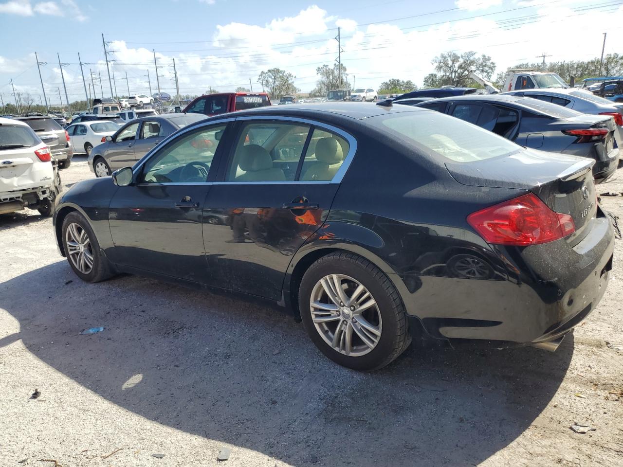 2012 Infiniti G - Image 2