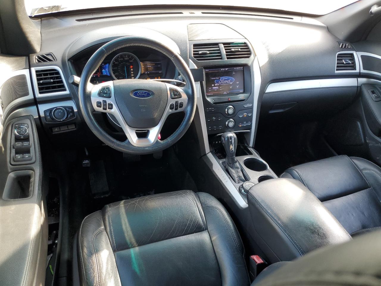 2013 Ford Explorer - Image 8