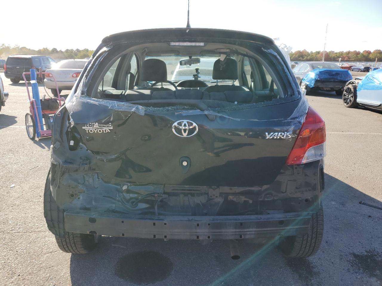 2011 Toyota Yaris VIN: JTDKT4K31B5329116 Lot: 75588974