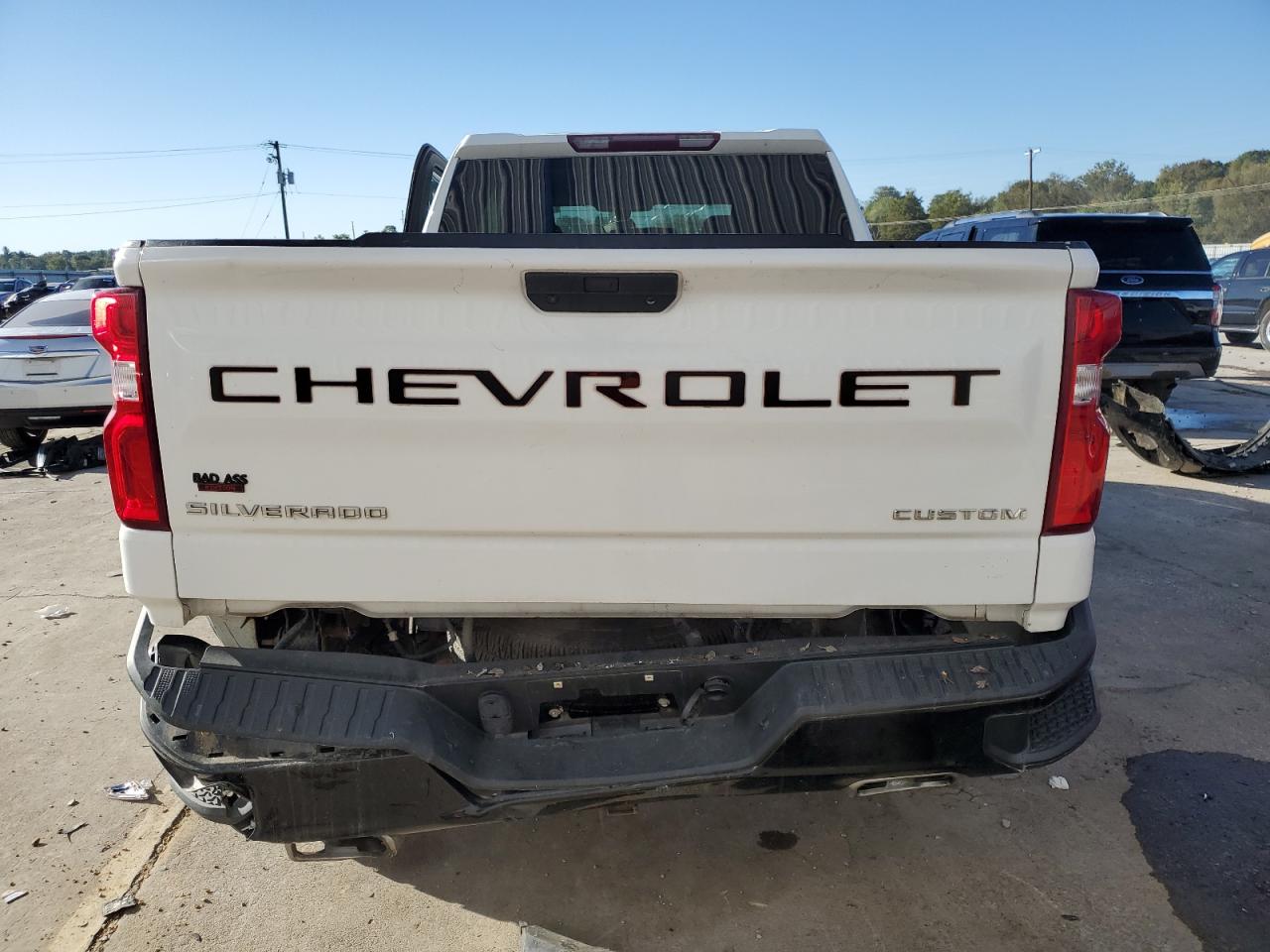 2020 Chevrolet Silverado - Image 6
