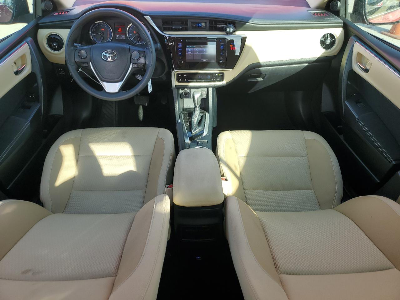 2018 Toyota Corolla - Image 8