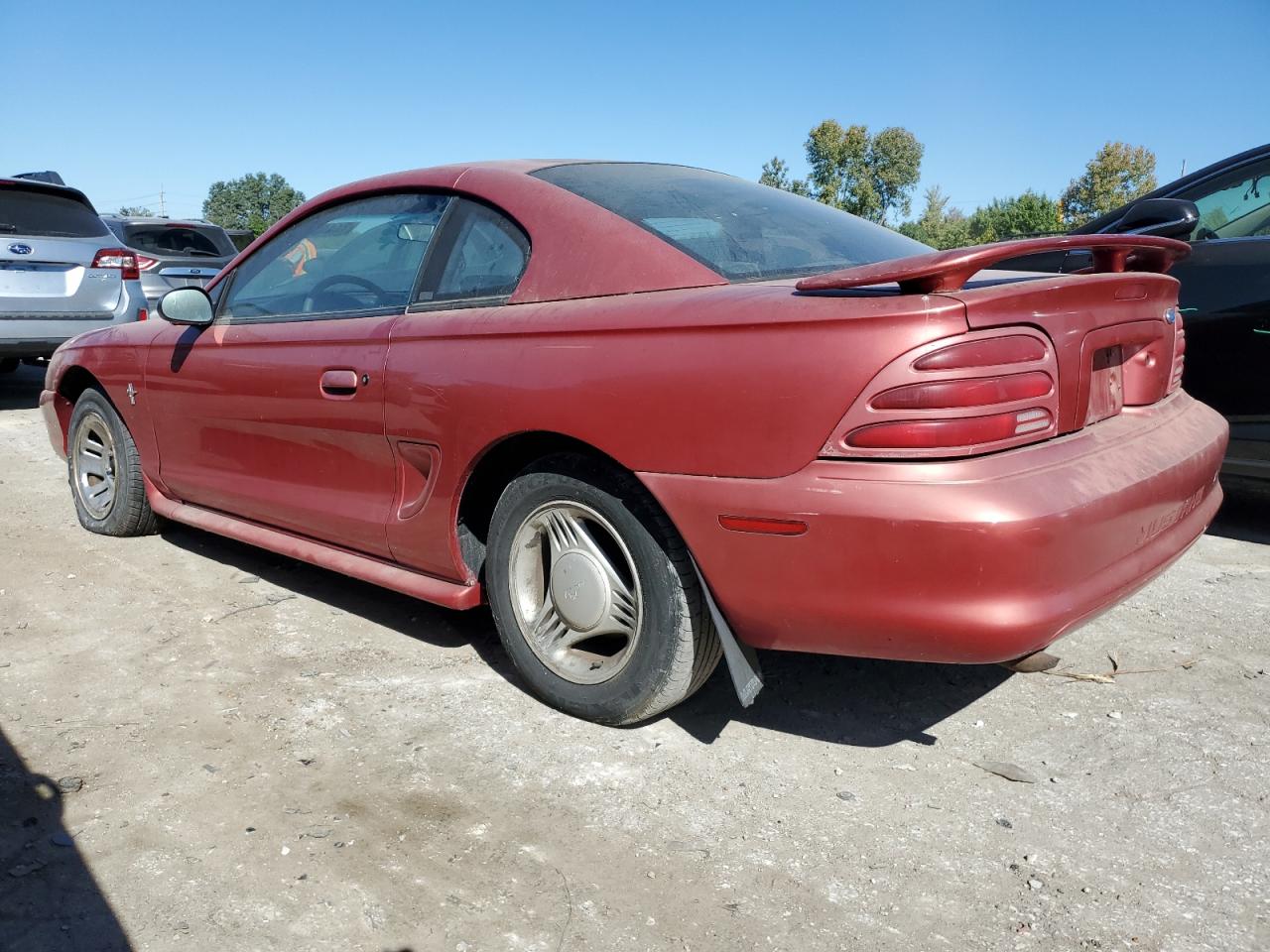 1995 Ford Mustang - Image 2