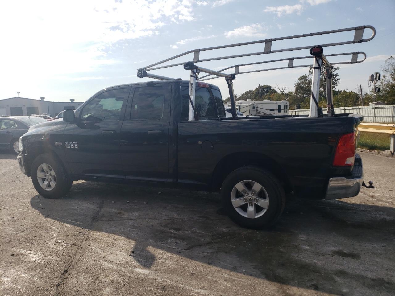 2017 RAM 1500 - Image 2