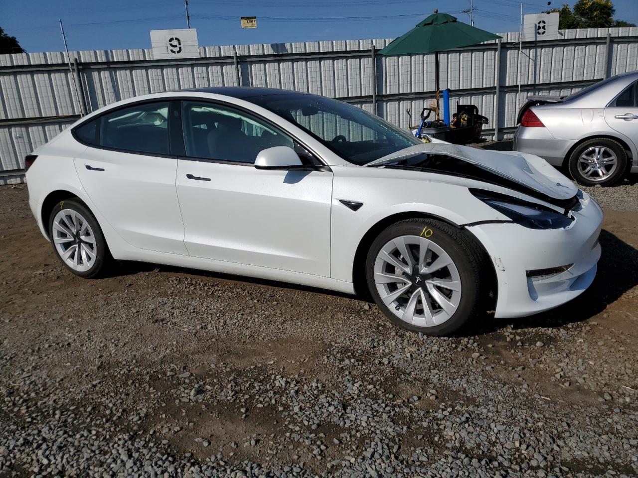 VIN 5YJ3E1EB7NF137119 2022 TESLA MODEL 3 no.4