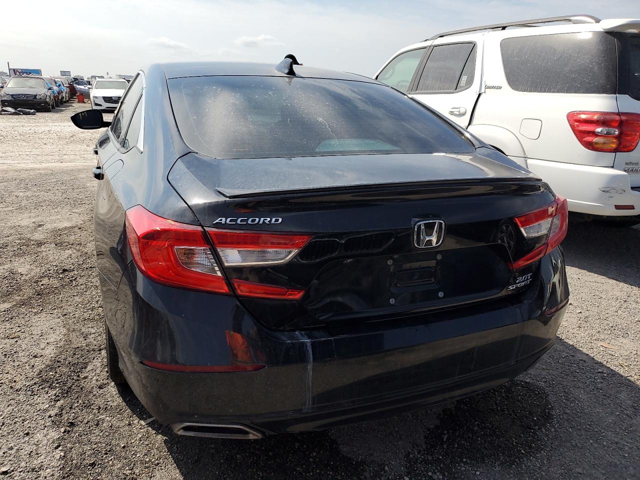 VIN 1HGCV2F39LA001580 2020 HONDA ACCORD no.6