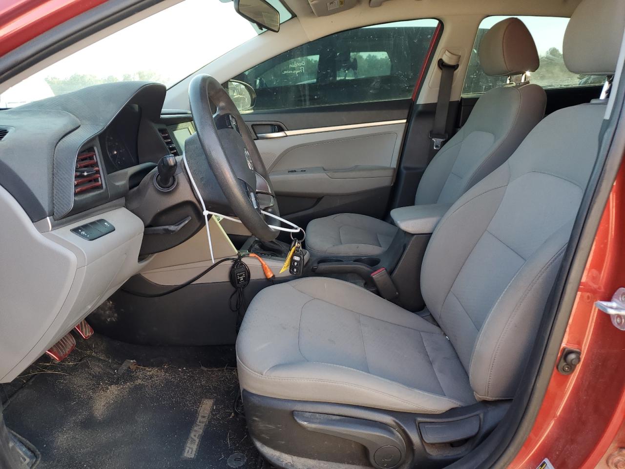 2019 Hyundai Elantra - Image 7