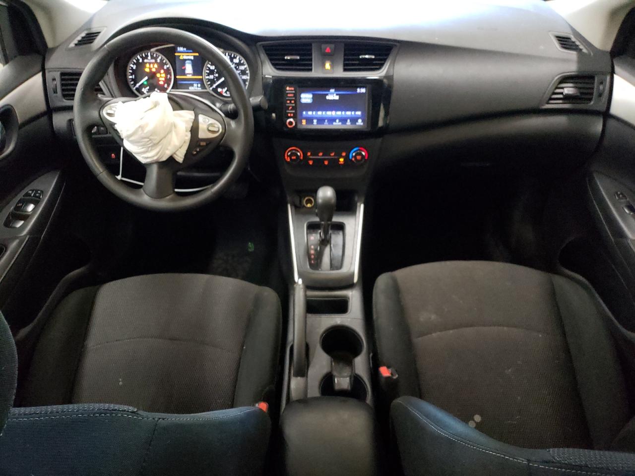 2019 Nissan Sentra - Image 8