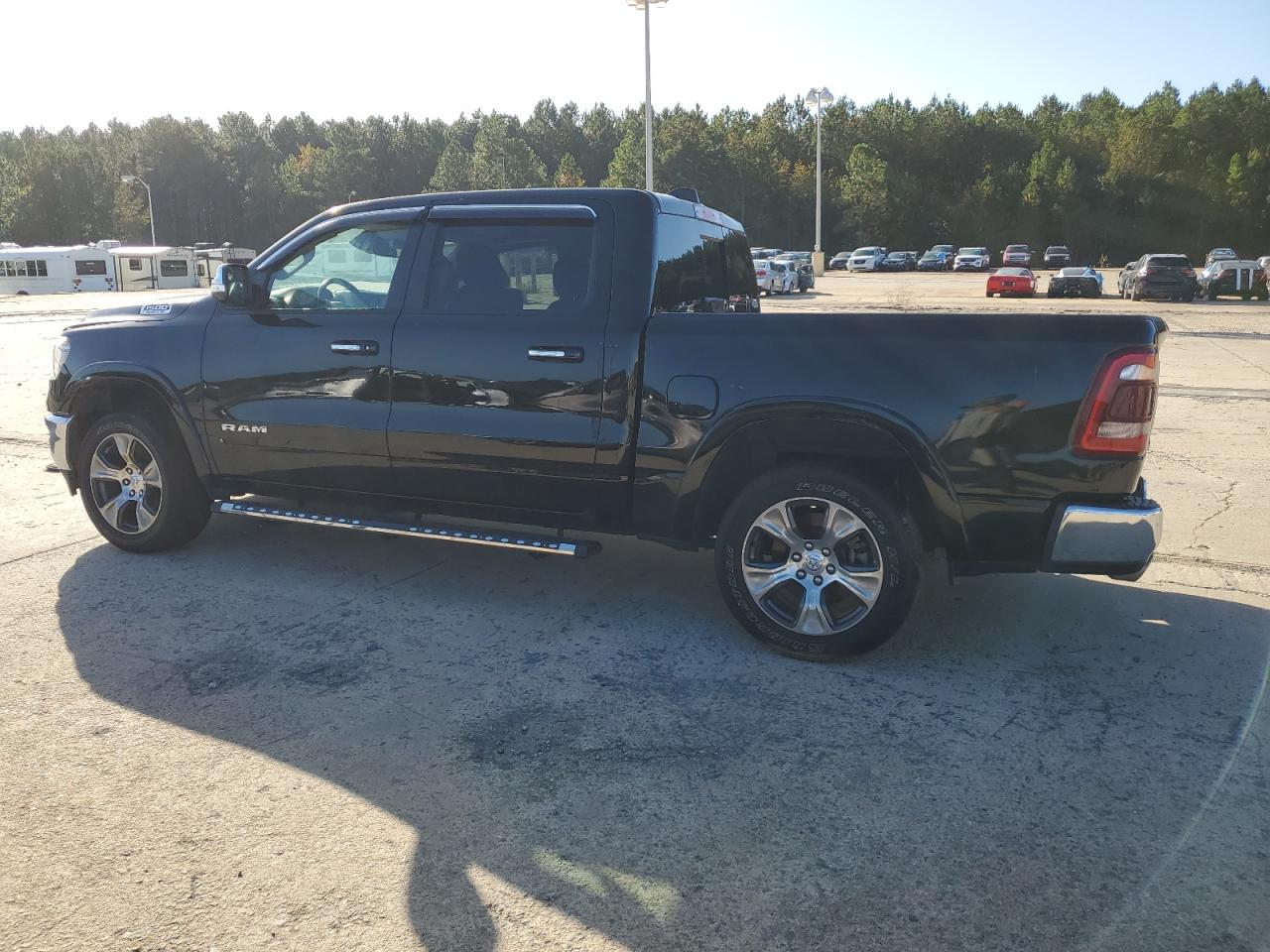 2022 RAM 1500 - Image 2