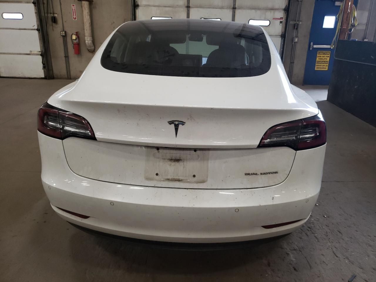 5YJ3E1EB2JF115457 2018 Tesla Model 3