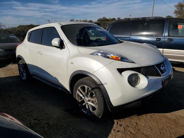 Parquets NISSAN JUKE 2014 White