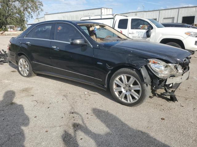 Sedans MERCEDES-BENZ E-CLASS 2012 Czarny