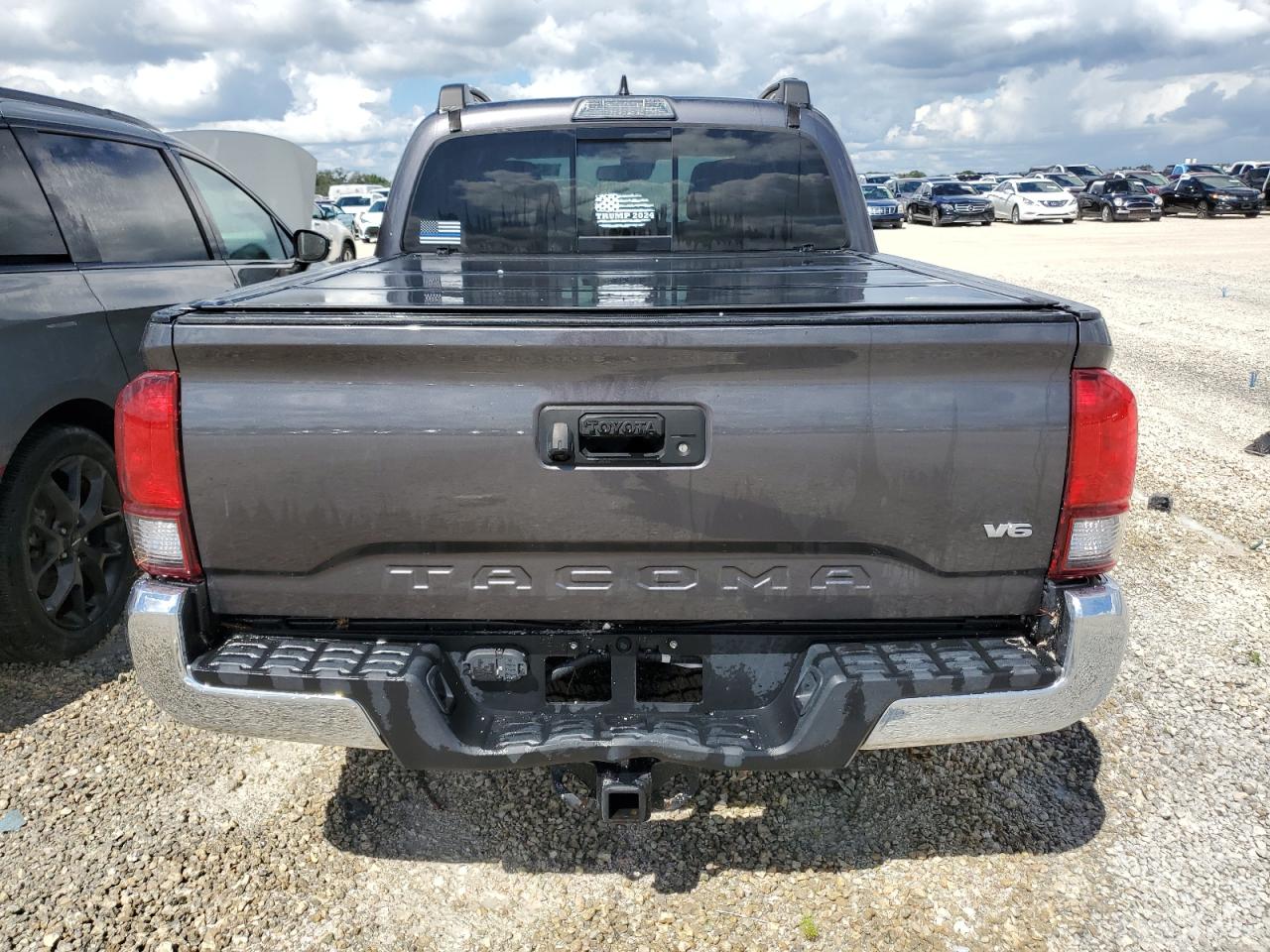 2018 Toyota Tacoma Double Cab VIN: 5TFAZ5CN3JX058790 Lot: 74348324