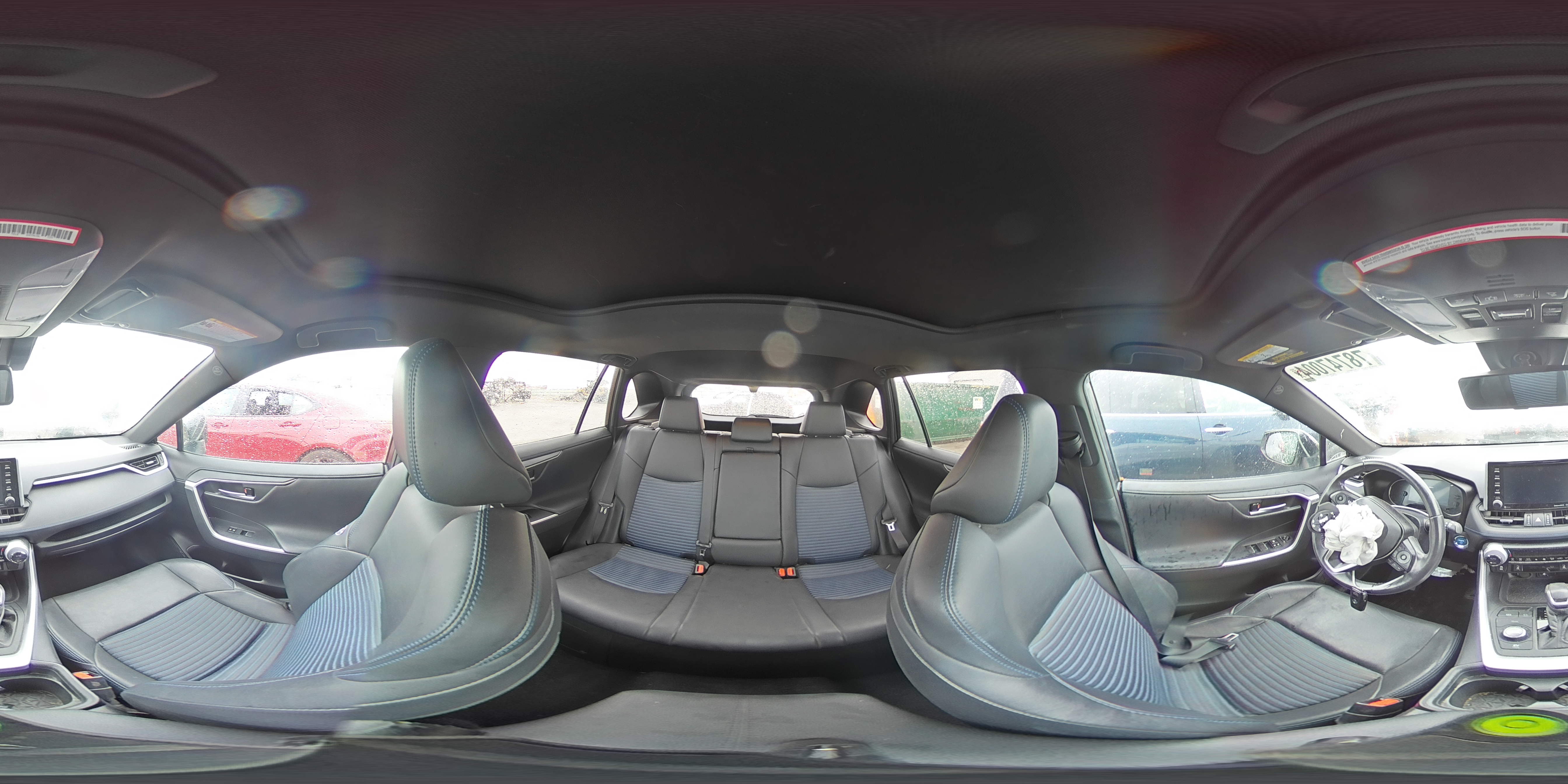 2019 Toyota RAV 4 - Image 15