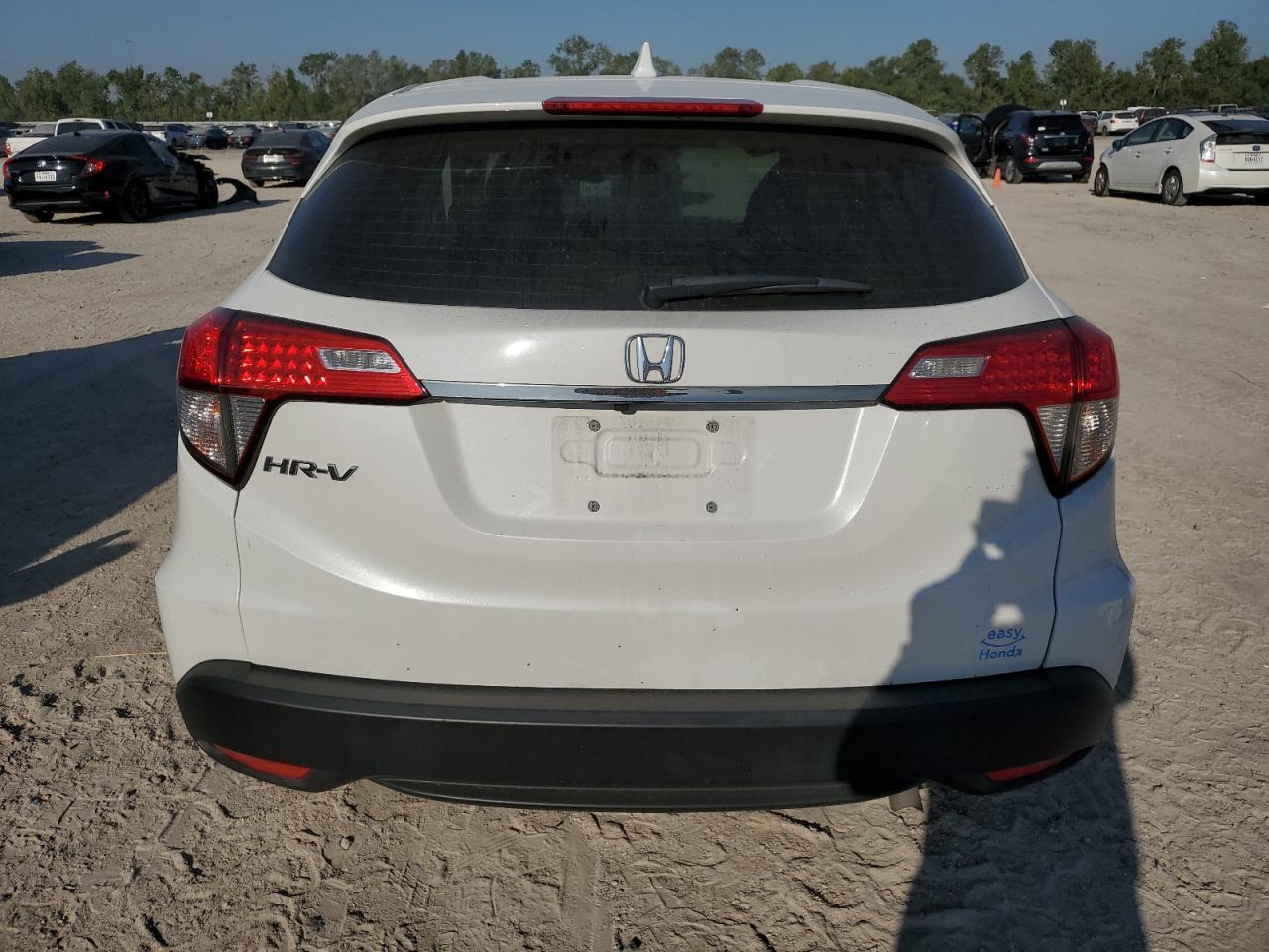 2020 Honda Hr-V Lx VIN: 3CZRU5H31LM705814 Lot: 74035484